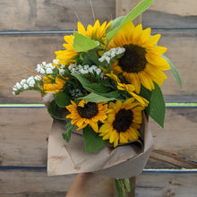 Load image into Gallery viewer, Fresh Flower Bouquet
