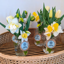 Load image into Gallery viewer, Small Spring Jar Arrangement
